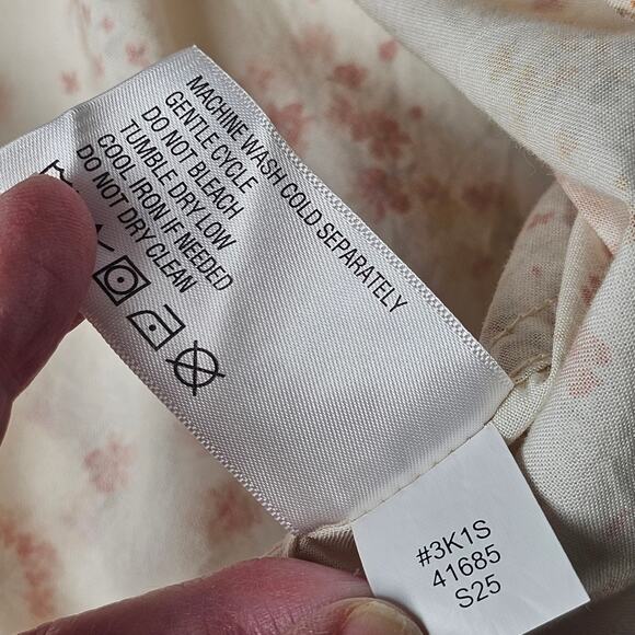 Orvis Women’s L Floral Button Front Shirt Cream Orange Cotton Modal Short Sleeve - Picture 9 of 9